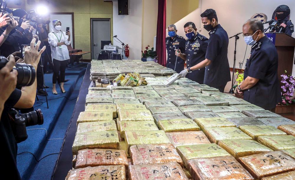 Police score another major drug bust