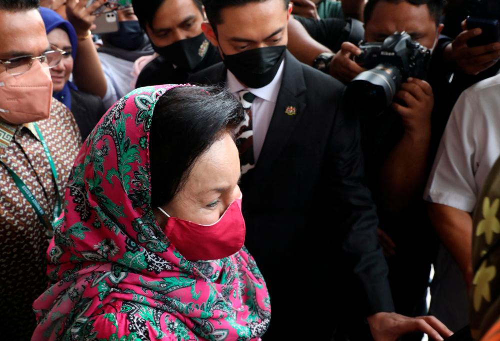 Polis siasat kebocoran dokumen penghakiman perbicaraan kes Rosmah Polis siasat kebocoran dokumen penghakiman perbicaraan kes Rosmah