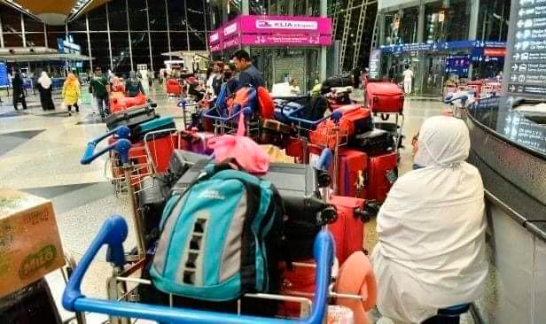 Polis terima lebih 20 laporan isu bakal jemaah haji terkandas di KLIA Polis terima lebih 20 laporan isu bakal jemaah haji terkandas di KLIA