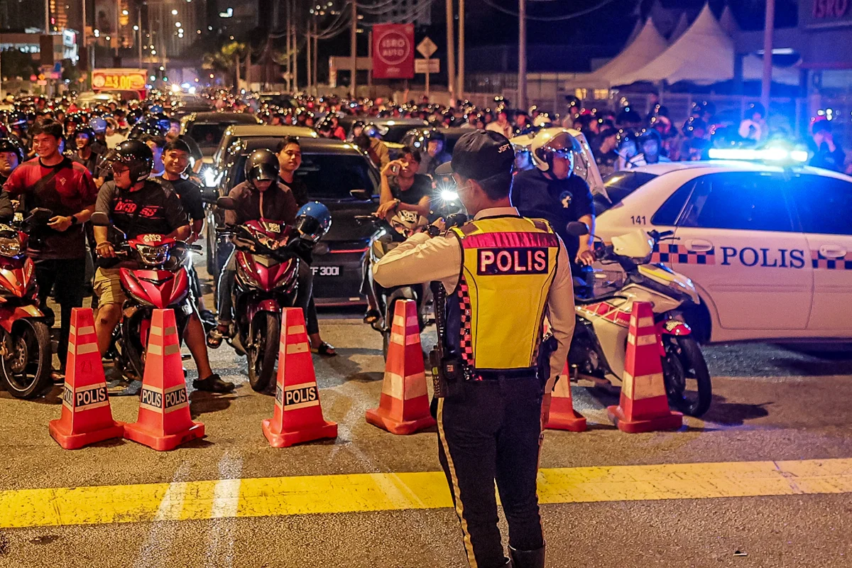 Police call on parents to monitor teens after traffic crackdown