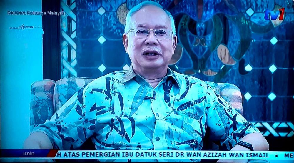 Prisons Dept: Viral video of Najib on TV not shot in jail Prisons Dept: Viral video of Najib on TV not shot in jail