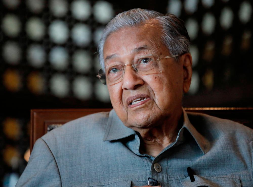 Radical actions of few Muslims contribute to Islamophobia: Tun M Radical actions of few Muslims contribute to Islamophobia: Tun M
