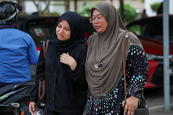 Raub_fire_victims__children_to_receive_Perkeso_survivor_s_pension Raub fire victims' children to receive Perkeso survivor's pension