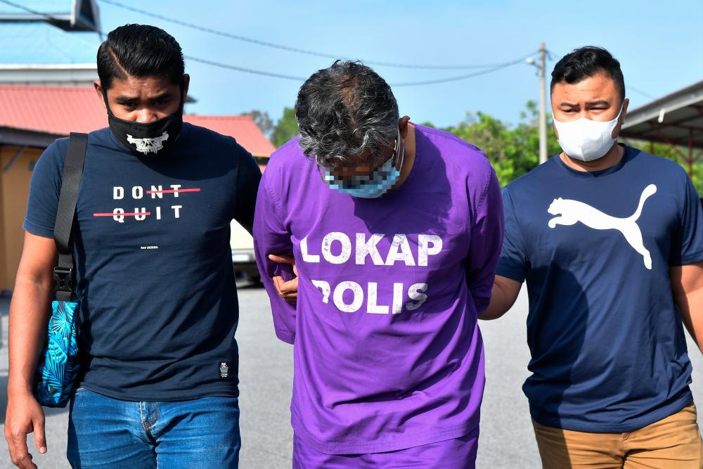 Remand extended for doctor suspected of selling fake vax certs