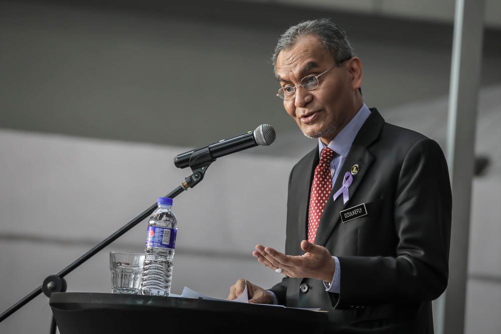 Report: Ex-health minister not running in GE15