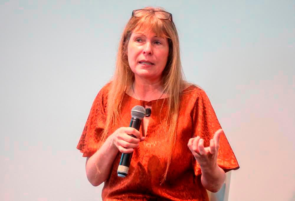 Rewcastle-Brown akan kemuka representasi batal pertuduhan keluar kenyataan fitnah Rewcastle-Brown akan kemuka representasi batal pertuduhan keluar kenyataan fitnah
