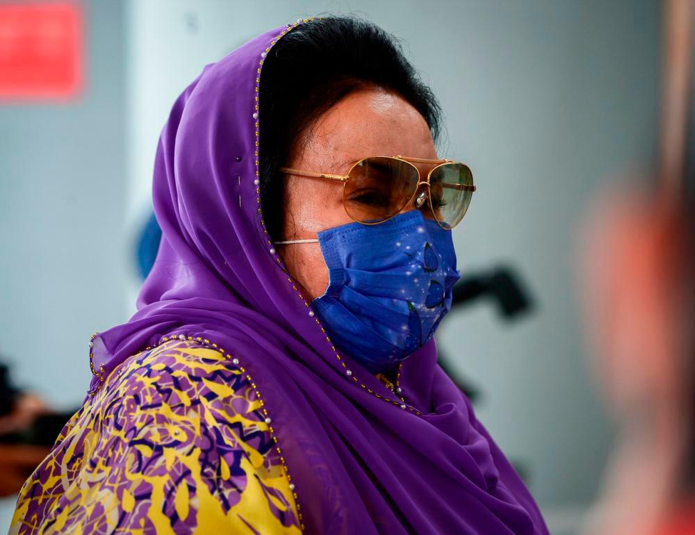 Rosmah's appeals to recuse judge in money laundering case to be heard on Nov 22