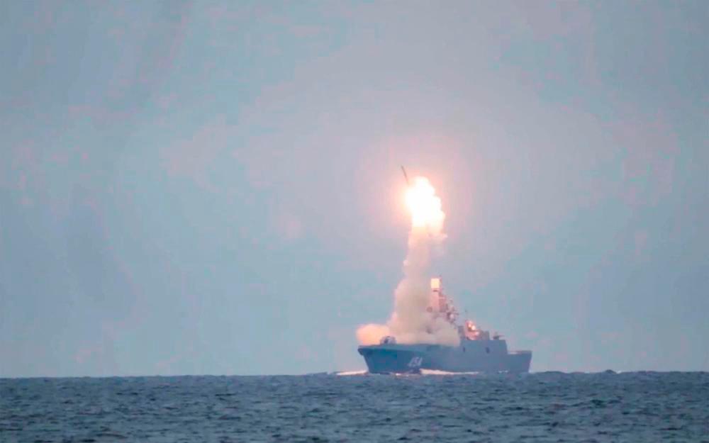 Russia strikes Ukraine with cruise missiles from Black Sea and Caspian Sea