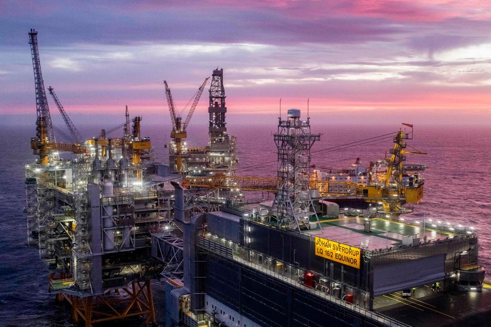 Russia’s Gazprom cuts Italy gas supplies by a third Russia’s Gazprom cuts Italy gas supplies by a third