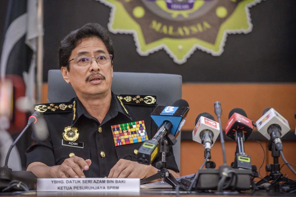 SPRM buka kertas siasatan kes kolam takungan air - Azam SPRM buka kertas siasatan kes kolam takungan air - Azam