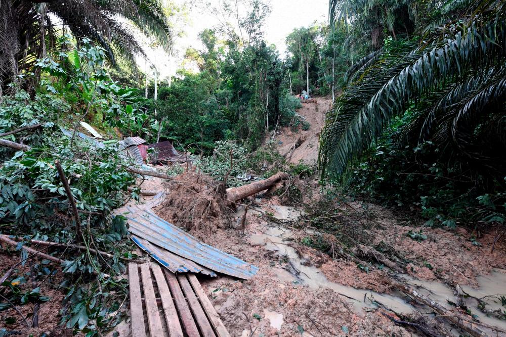 Sabah landslide struck after residents felt tremors