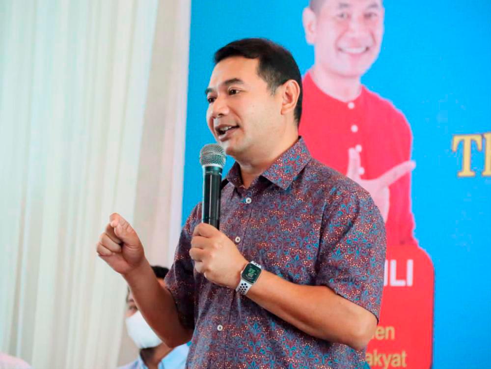 Saman fitnah: Rafizi diarah fail pernyataan pembelaan selewatnya 28 Dis ini Saman fitnah: Rafizi diarah fail pernyataan pembelaan selewatnya 28 Dis ini