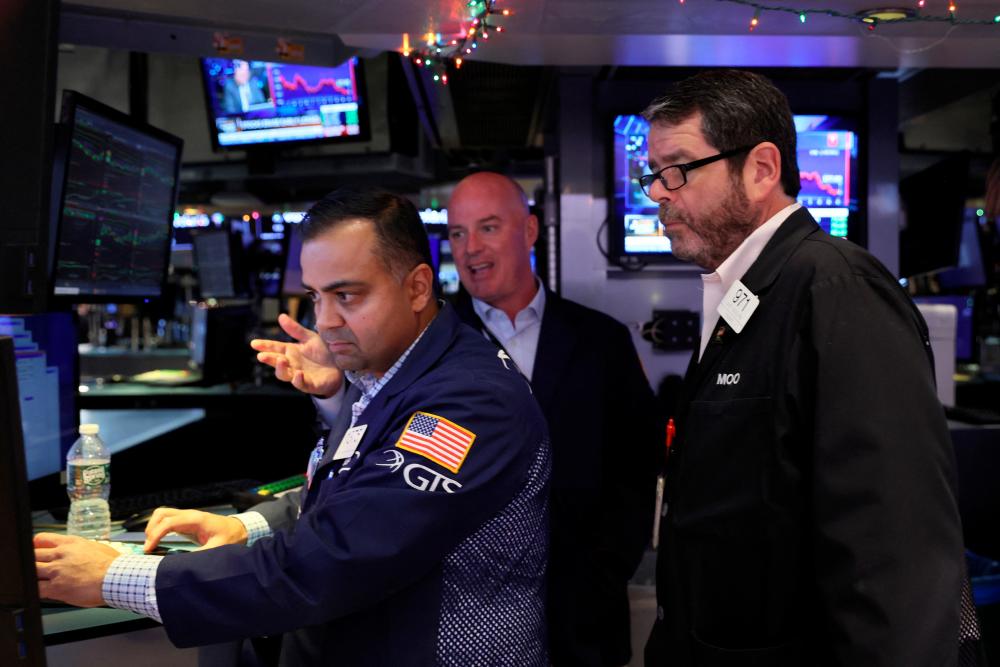 S&amp;P 500 snaps five-day losing streak as US stocks rise