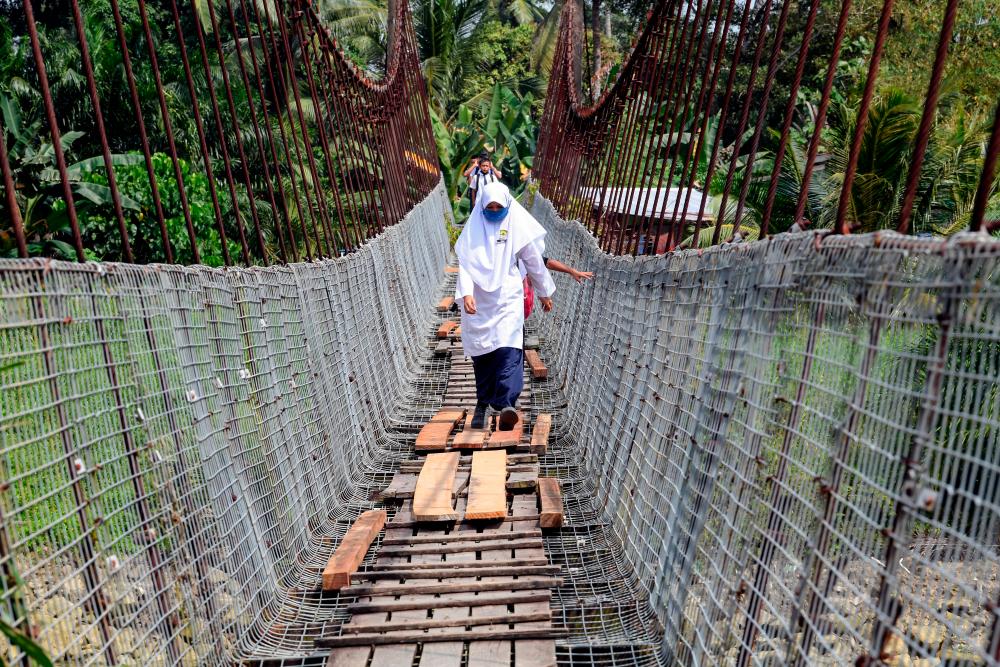 School children dicing with danger