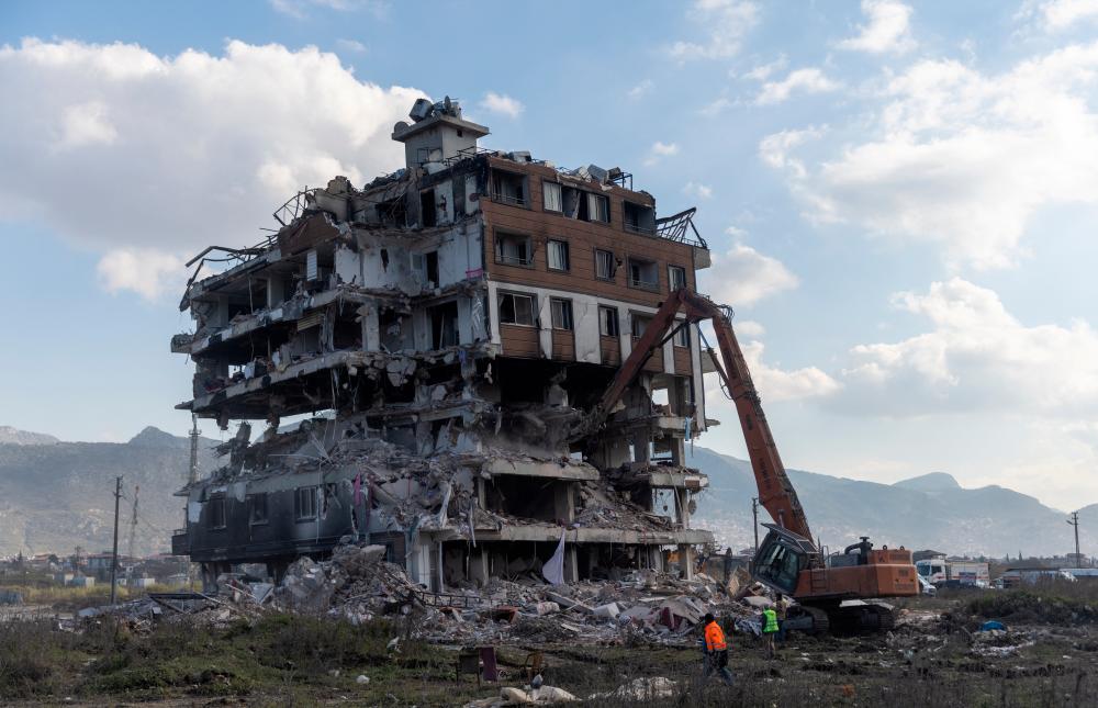 Search and rescue work to end as quake-hit Türkiye moves to shelter homeless