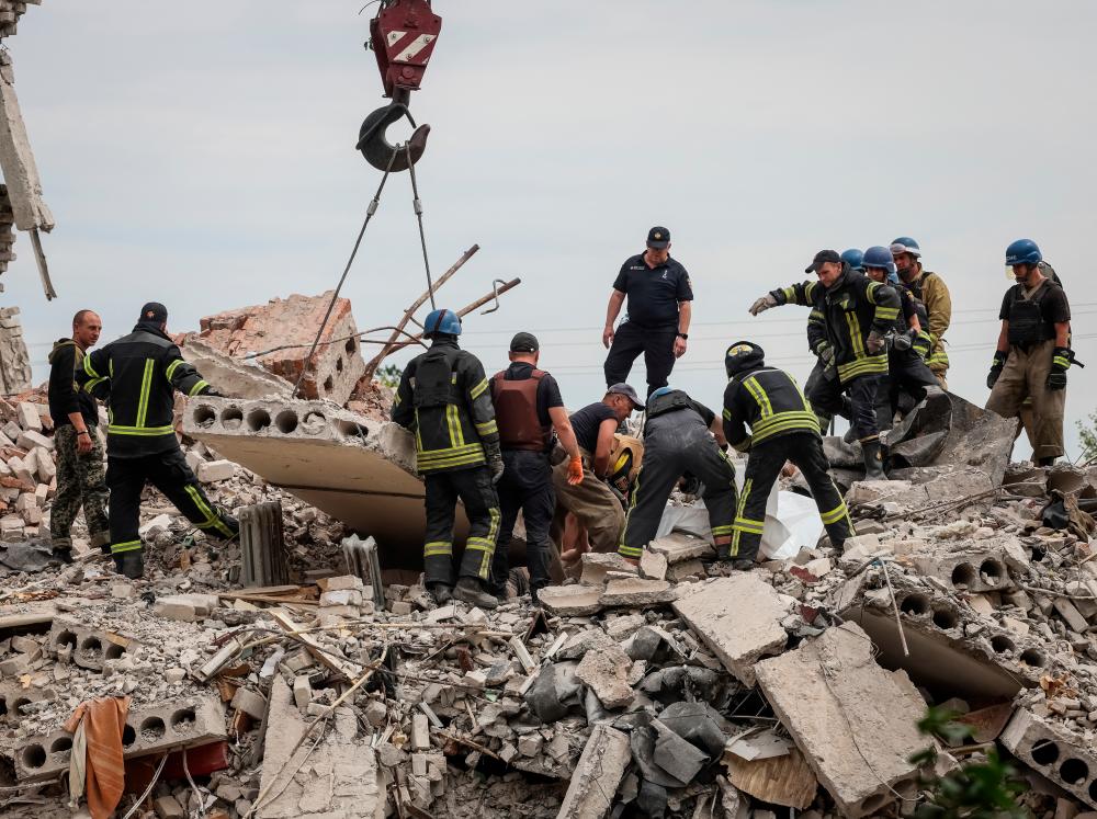 Sekurang-kurangnya 15 maut akibat serangan udara Rusia di wilayah Donetsk Sekurang-kurangnya 15 maut akibat serangan udara Rusia di wilayah Donetsk
