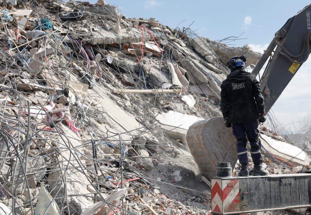 Sempadan Turkiye-Armenia dibuka selepas 30 tahun untuk hantar bantuan ke zon gempa