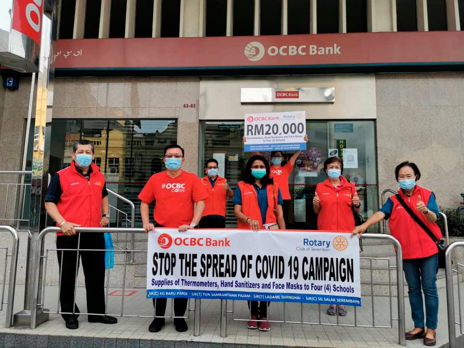 Seremban Rotary Club and bank do their part in Covid-19 fight