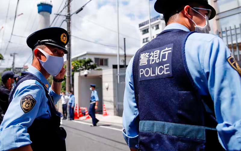 Sex bomb: Japan suspect bag turns out to be ‘adult goods’ Sex bomb: Japan suspect bag turns out to be ‘adult goods’