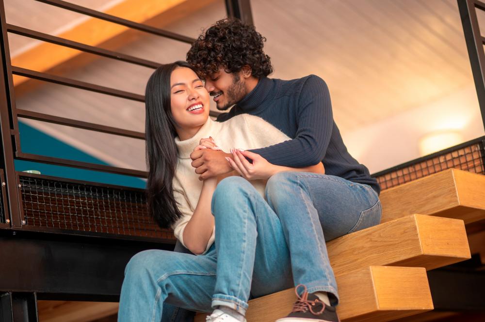 Singaporean interracial couple harassed by racist young man 