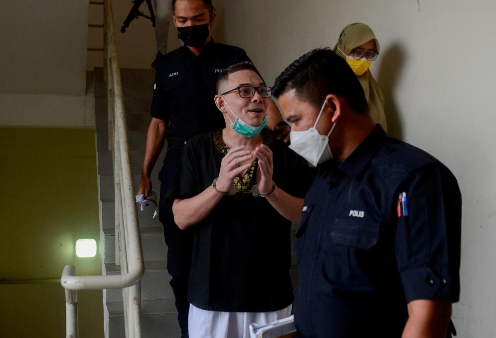 Singer Yasin escapes drug trafficking charge carrying death penalty