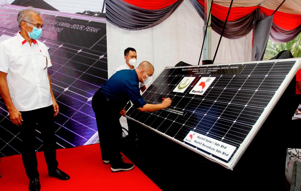 Solar plant project in Bidor offers job opportunities to locals