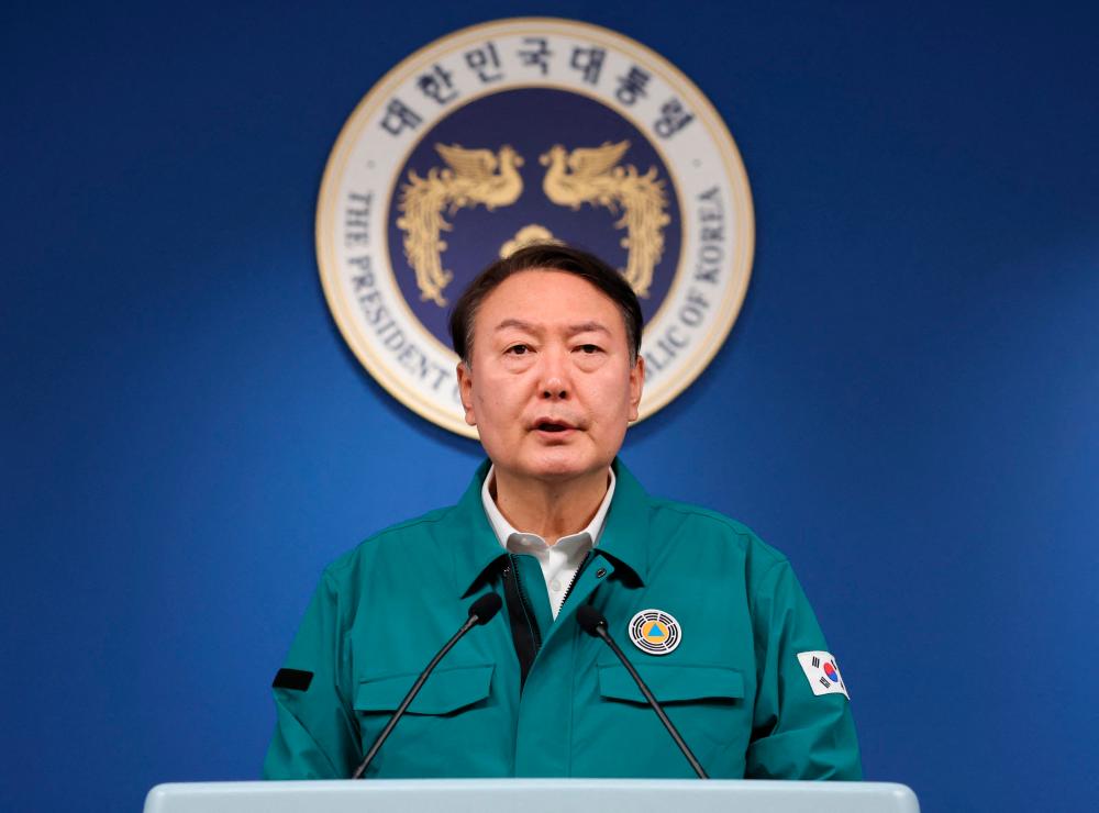 South Korean president announces national mourning period over Itaewon stampede South Korean president announces national mourning period over Itaewon stampede