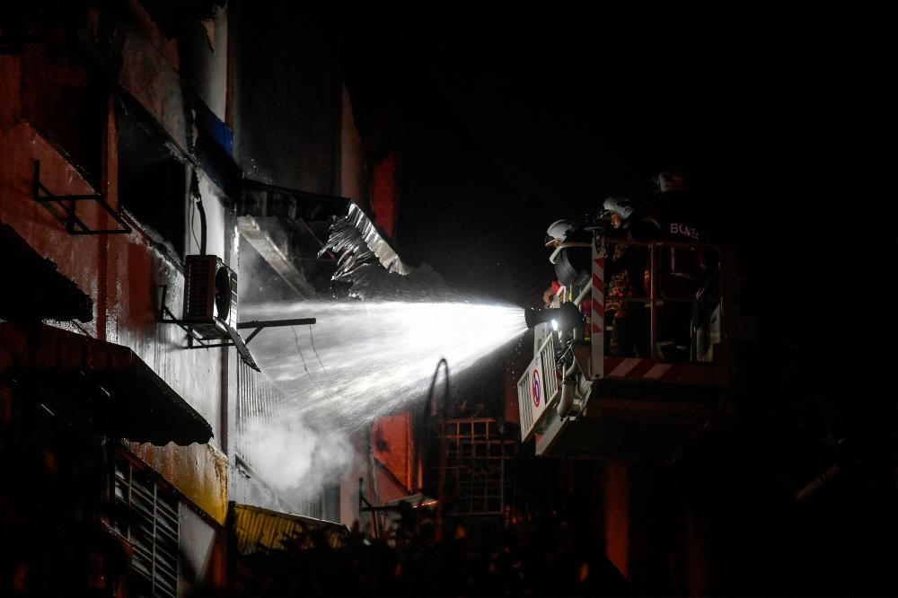 Sri Johor Flats fire: RM40,000 in savings goes up in smokes â Victim Sri Johor Flats fire: RM40,000 in savings goes up in smokes â Victim