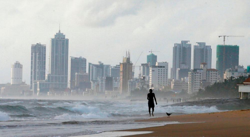 Sri Lanka inflation hits record 14 percent as food crisis worsens