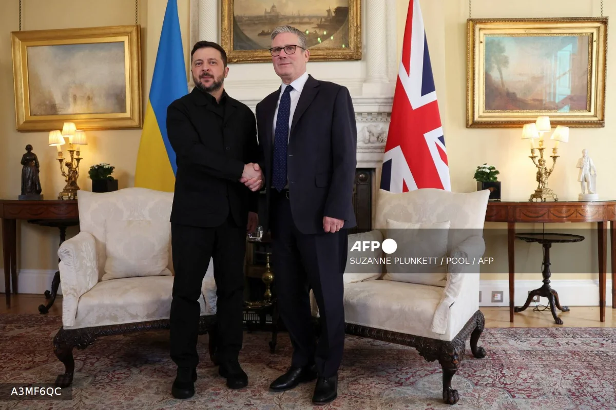 Starmer_tells_Zelensky_UK_focus__must_remain_on_Ukraine_