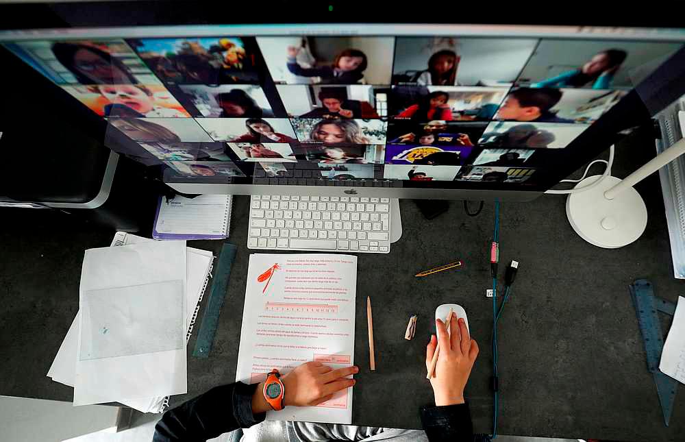 Teachers learning to deal with work-from-home stress