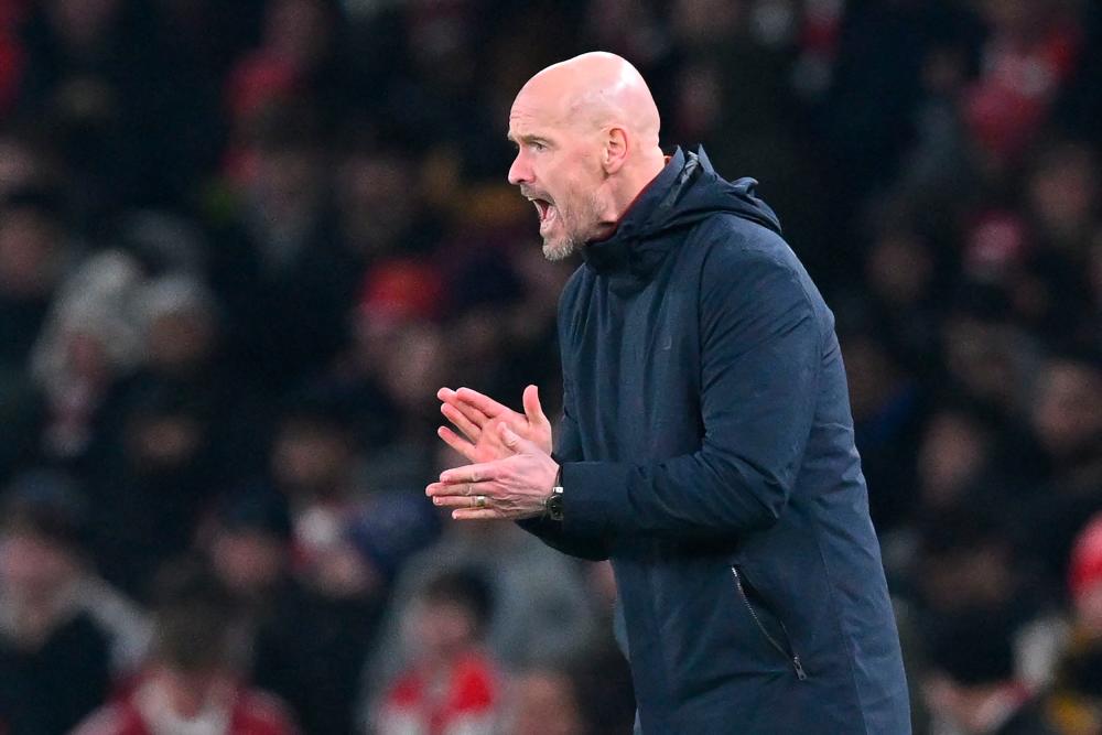 Ten Hag intent on ending Man Utd's trophy drought