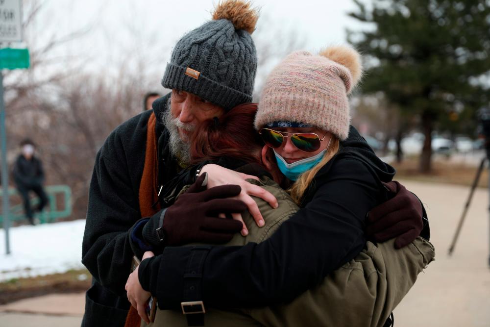 Ten killed in mass shooting at Colorado grocery store