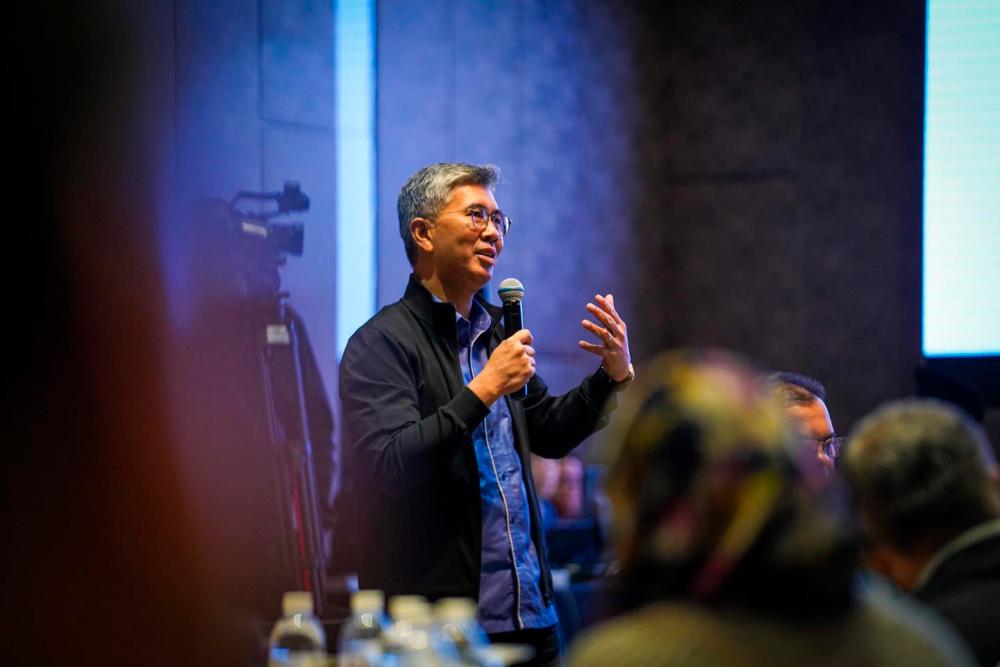 Tengku Zafrul sahkan dipanggil SPRM untuk bantu siasatan