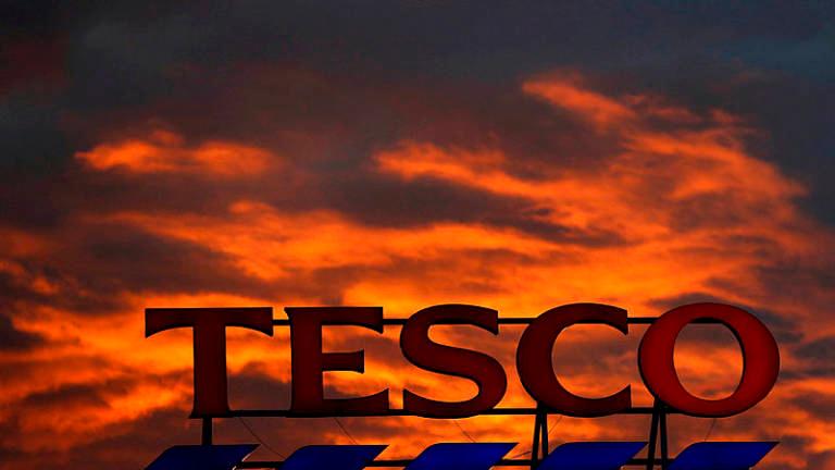 Tesco Malaysia teams up with Unilever, PINTAR Foundation to aid B40 children