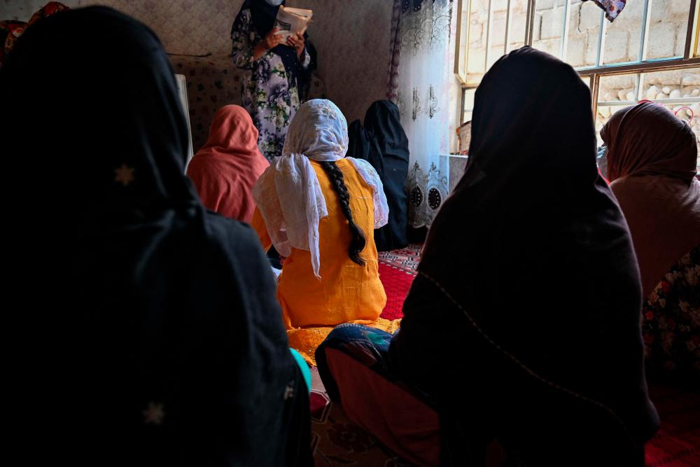 The women desperate to work in Taliban-ruled Afghanistan The women desperate to work in Taliban-ruled Afghanistan