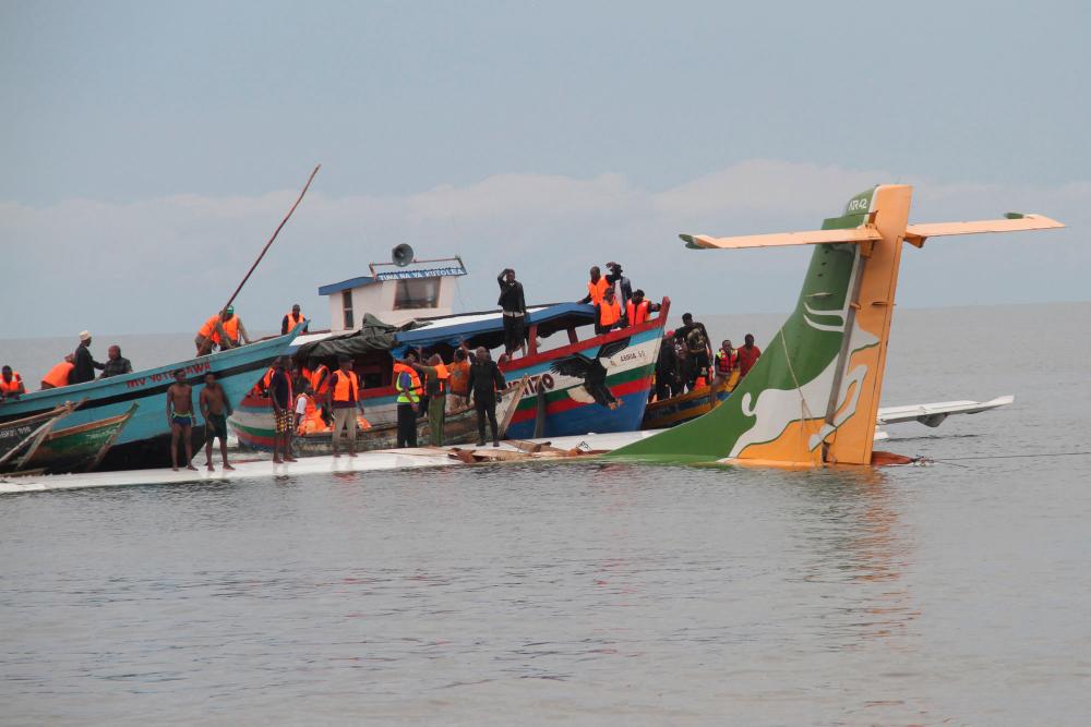 Three killed after plane plunges into Lake Victoria in Tanzania Three killed after plane plunges into Lake Victoria in Tanzania