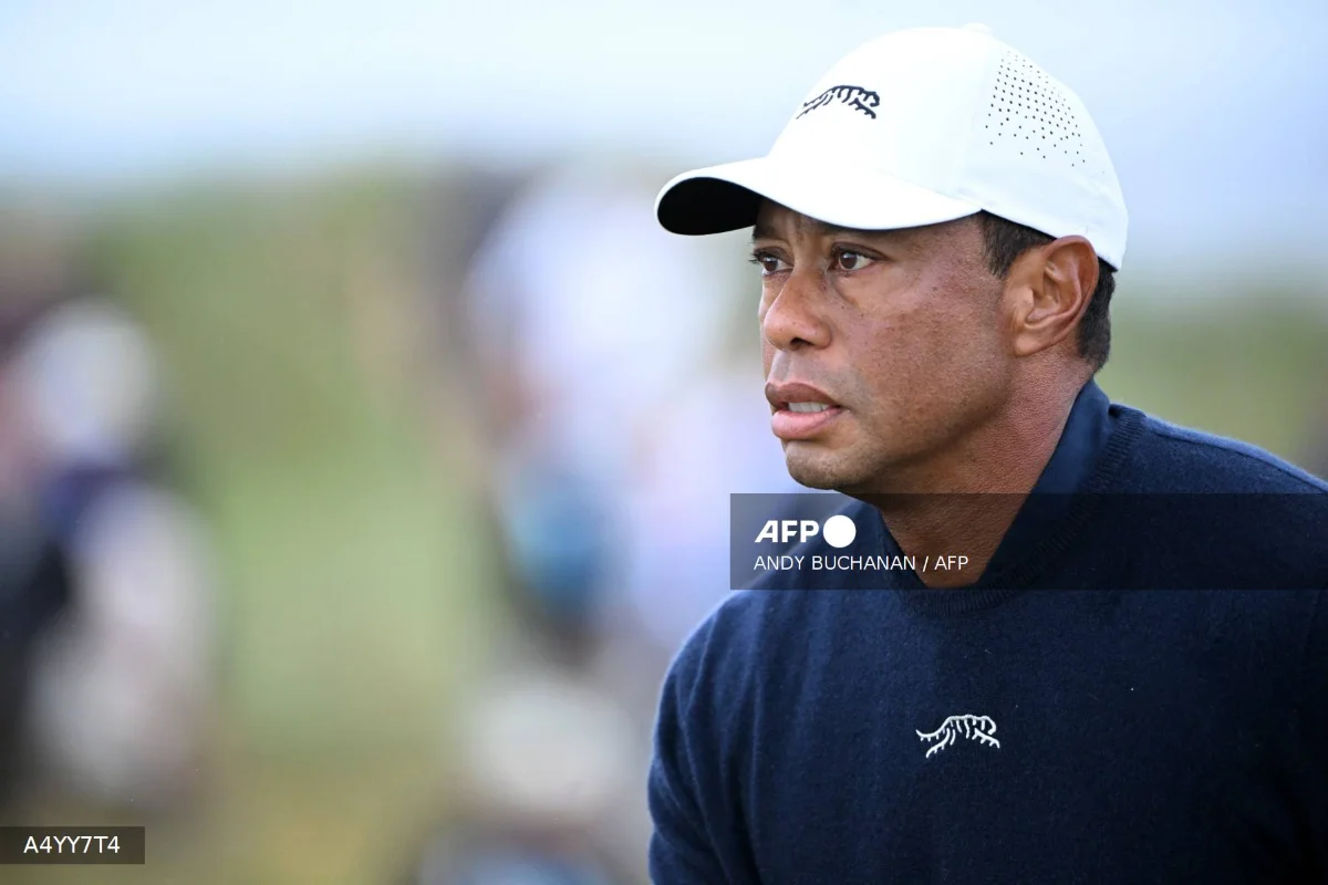 Tiger_Woods_arrested_for_DUI_after_Florida_rollover_crash Tiger Woods arrested for DUI after Florida rollover crash