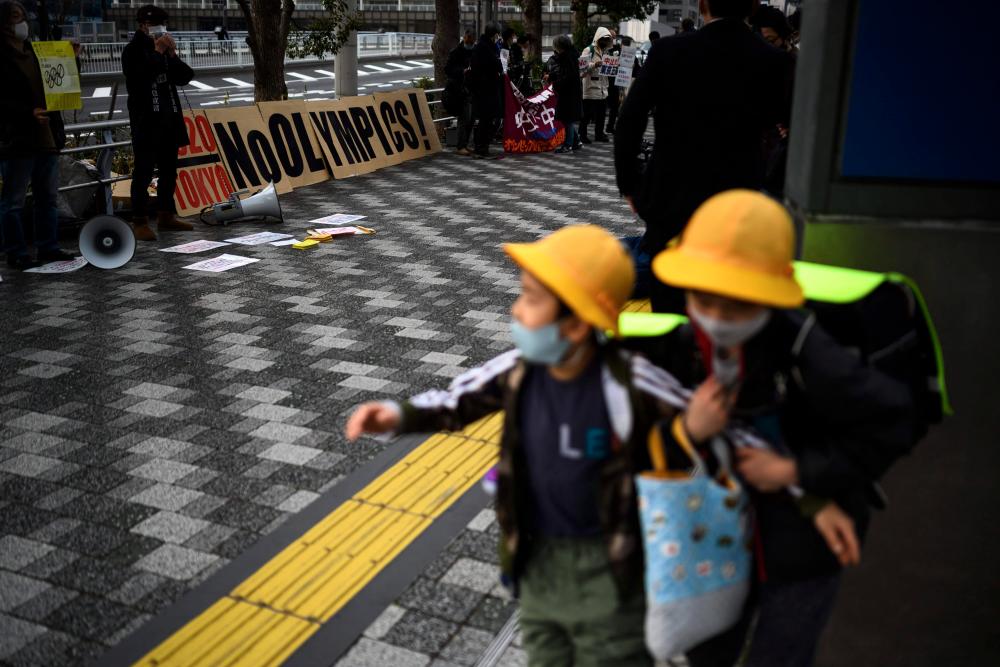 Tokyo 2020 boss resigns over sexism row, but successor unclear Tokyo 2020 boss resigns over sexism row, but successor unclear