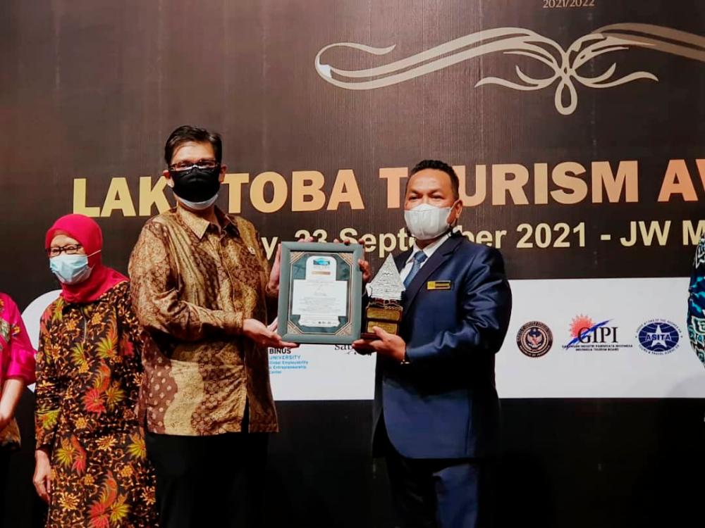 Tourism Malaysia wins at Lake Toba Tourism Awards 2021