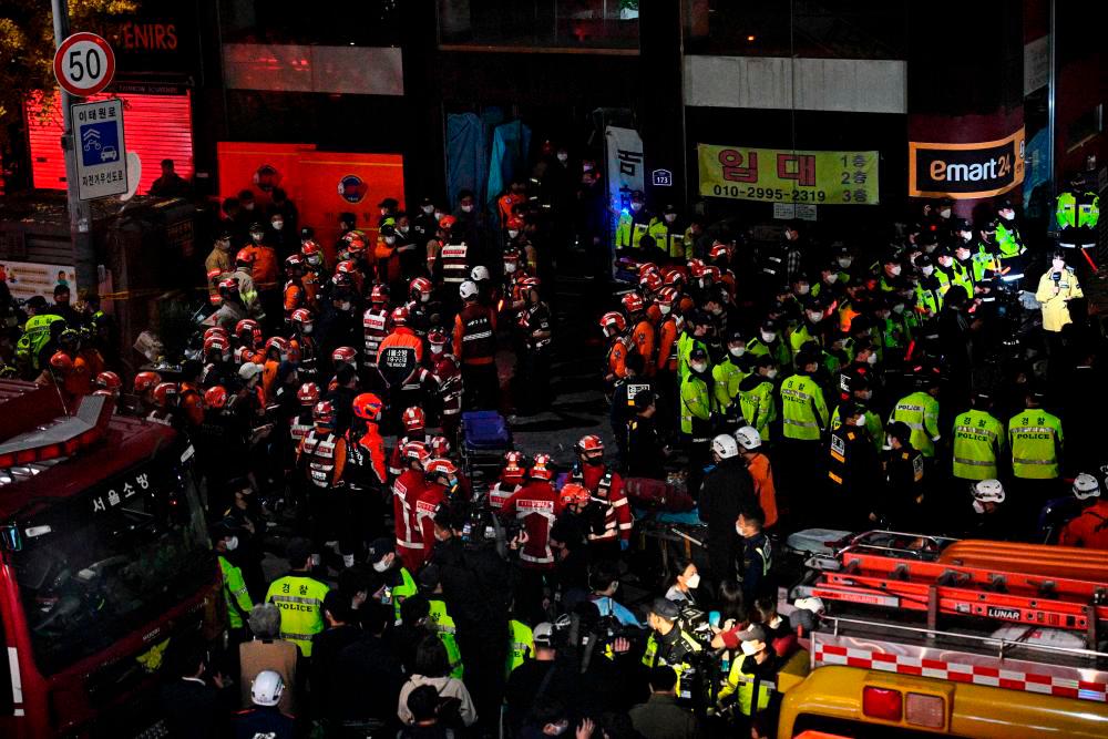 Tragedi Itaewon: Rakyat Malaysia di Seoul perlukan bantuan, maklumat terkini boleh hubungi kedutaan Tragedi Itaewon: Rakyat Malaysia di Seoul perlukan bantuan, maklumat terkini boleh hubungi kedutaan