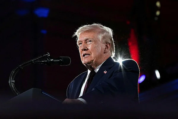 Trump_ready_to__unleash_hell__on_Iran_if_peace_talks_fail Trump ready to 'unleash hell' on Iran if peace talks fail