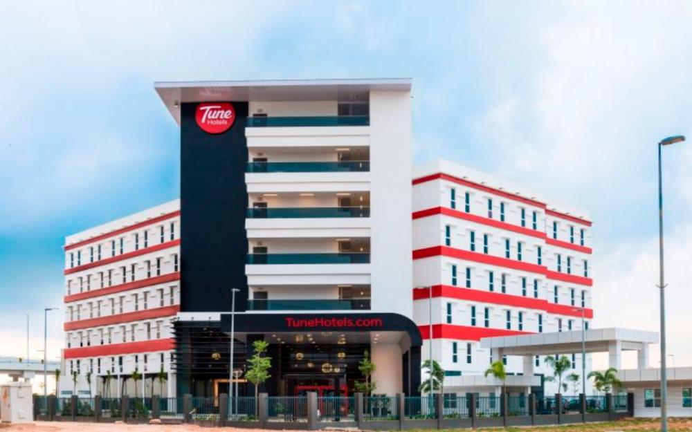 Tune Hotel KLIA-KLIA2 named as Asiaâs Leading Airport Hotel for 2020