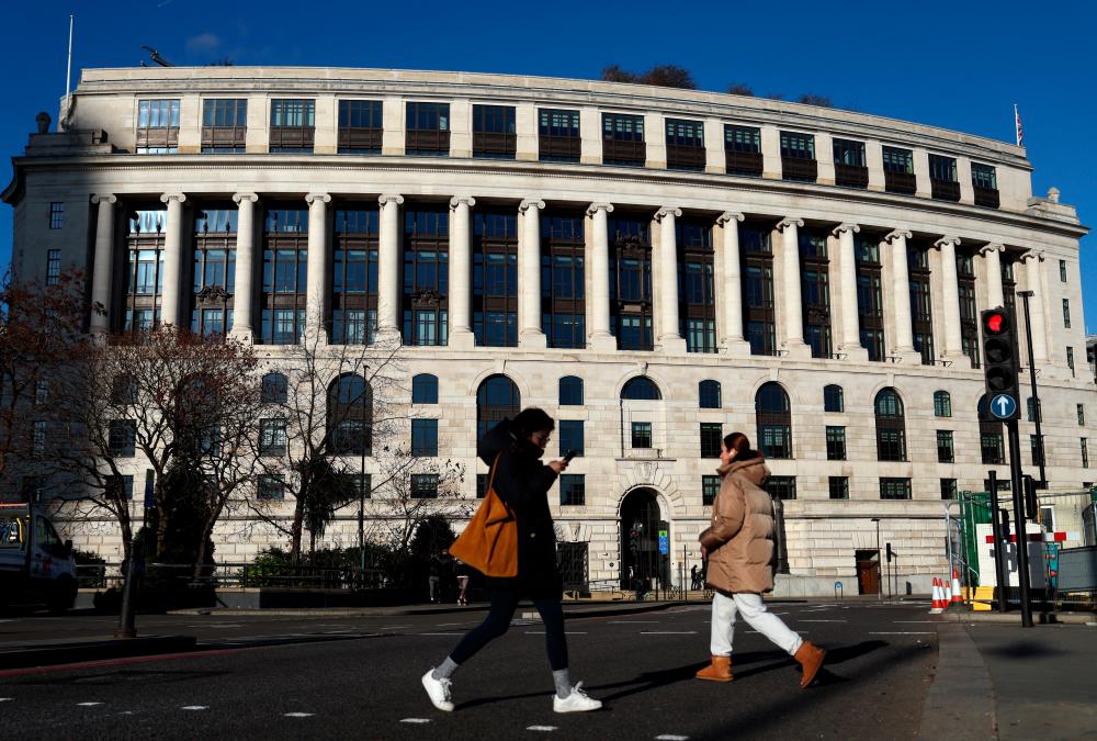 UK employers add record number of jobs despite Omicron UK employers add record number of jobs despite Omicron