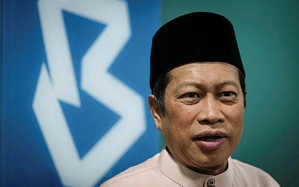 UMNO_s_Rumah_Bangsa_initiative_gains_traction_with_former_leaders UMNO's Rumah Bangsa initiative gains traction with former leaders