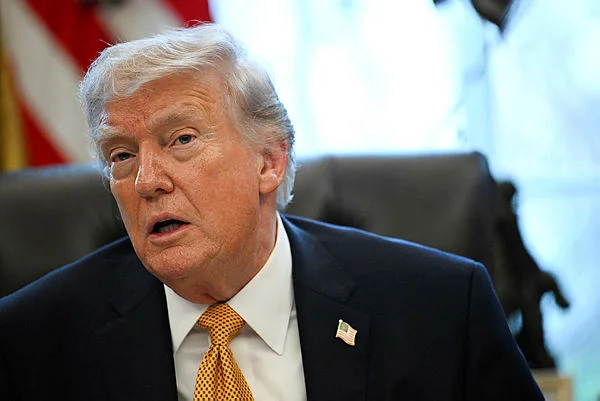 US-POLITICS-TRUMp (4) Trump vows to 'take' Cuba as island reels from oil embargo