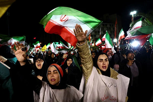 US_weighs_major_troop_deployment_as_Iran_conflict_escalates US weighs major troop deployment as Iran conflict escalates