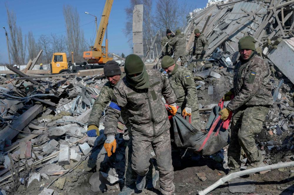 Ukraine city of Mykolaiv facing air raids