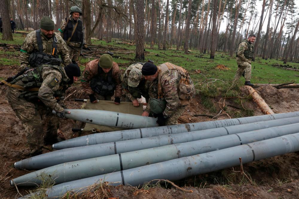 Ukraine retreats from key city in major Russian gain