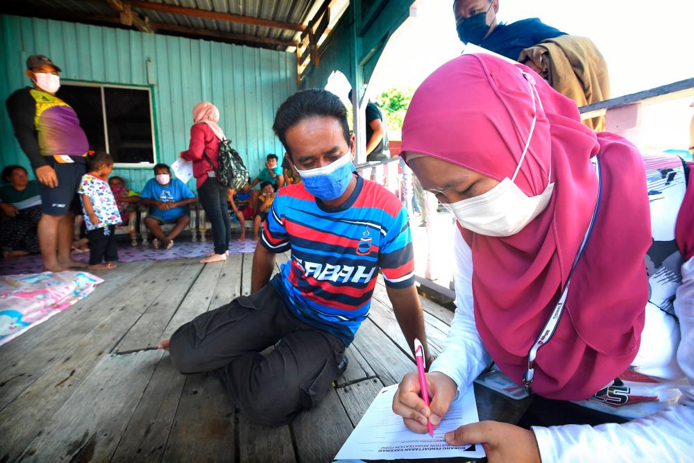 Vaccine: Effective door-to-door registration in Sabah Islands Vaccine: Effective door-to-door registration in Sabah Islands